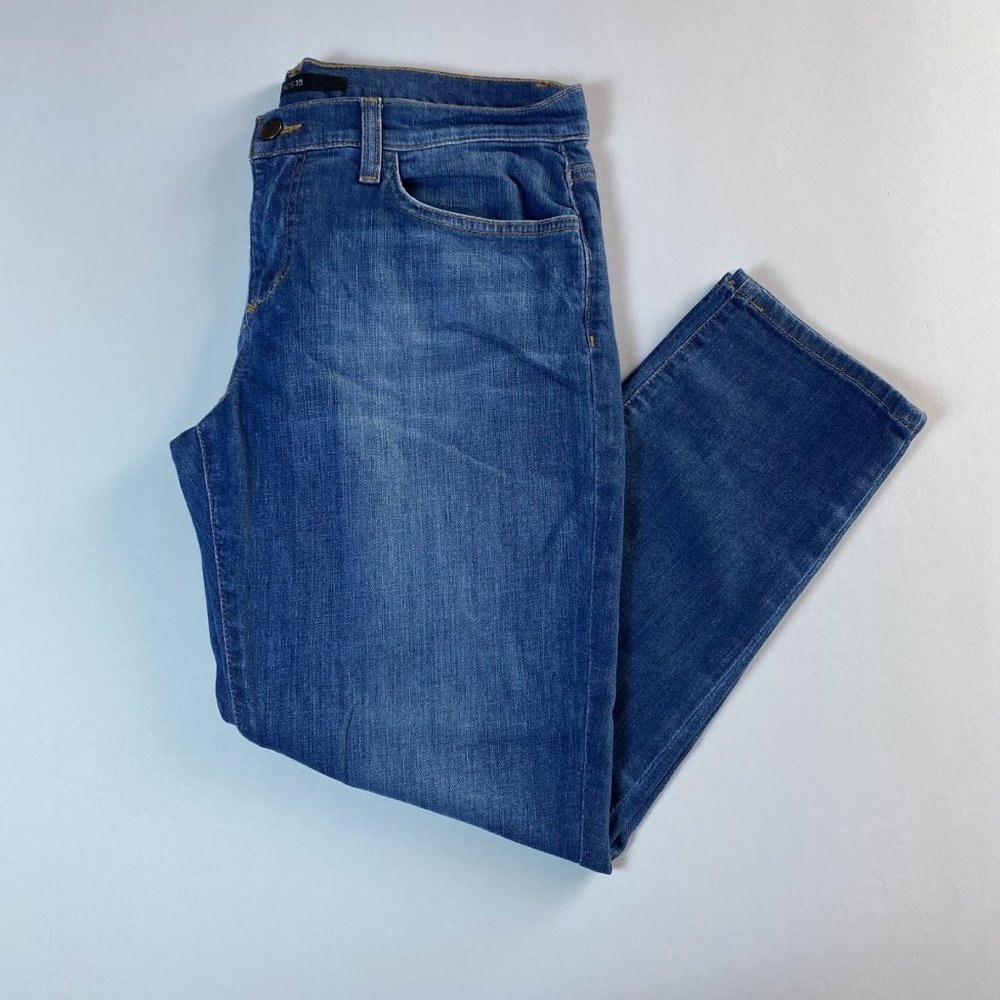 Joe’s Jeans, blue mid rise ankle jeans, size 10/30